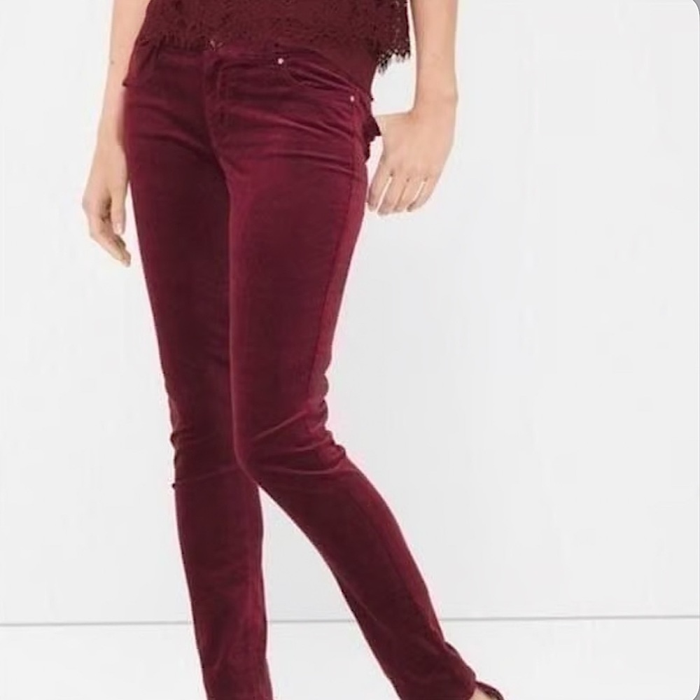 White House Black Market Velvet Jeans Straight Leg Cranberry Edgy Chic Trousers